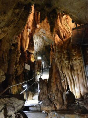 龍河洞は高知県の鍾乳洞！アクセス・所要時間など！冒険コースがおすすめ！