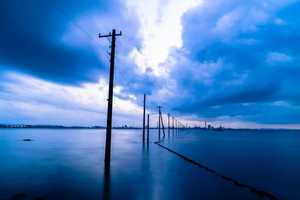 江川海岸（千葉）にあるウユニ塩湖！アクセスは？海上に続く不思議な電柱！
