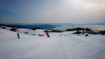 滋賀県のスキー場おすすめベスト8！子供が遊べてナイター付きのゲレンデへ！