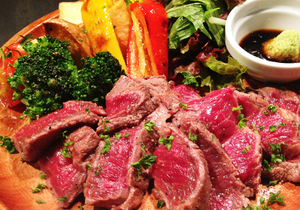 大阪の肉バルランキングBEST10！人気おすすめの店紹介！個室もあり！