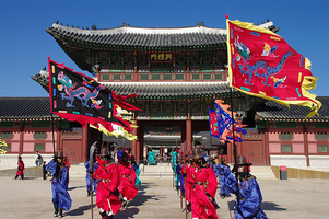 景福宮は韓国の名所！光化門や交代式も見もの！入場料はいくらかかる？