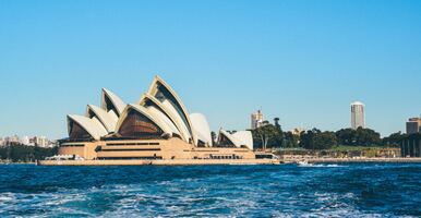 シドニーのオペラハウスは観光に外せない！ツアーでも大人気の魅力は？