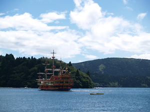 箱根・芦ノ湖の観光おすすめスポット特集！遊覧船やロープウェイも人気！