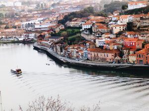 ポルトガルのポルトの観光おすすめまとめ！空港やレストラン・お土産も！