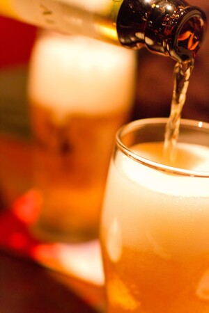 秋葉原の立ち飲み屋＆バーでは昼から日本酒も！安いのに出会いもある？