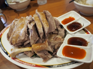 阿城鵝肉で究極のガチョウ料理を堪能！台湾のおすすめ絶品グルメ！