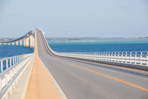 沖縄の絶景橋ランキング！おすすめの有名スポットやドライブの名所など！