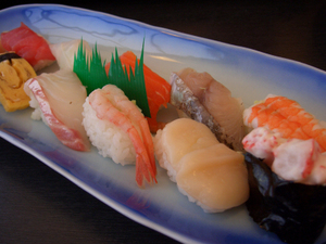 武蔵小杉の回転寿司「活美登利」は安くておいしい！持ち帰りもできる！