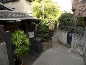 神楽坂の観光のおすすめ！人気のおしゃれなお店！レトロな街を散策！