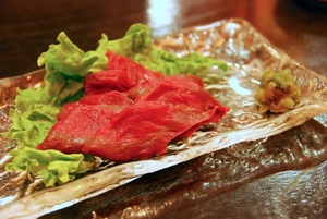 馬肉・馬刺しを東京で！ヘルシーで美味しい桜肉を食べれるおすすめ店！