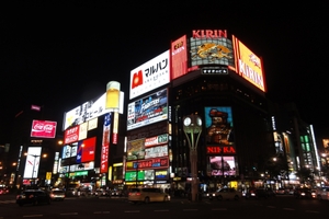 パフェテリアパルで札幌の新常識「夜のシメパフェ」を！人気メニューも紹介！