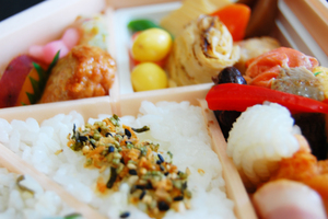 押川弁当の人気メニューはチキン南蛮！宮崎の和風・洋風グルメを紹介！
