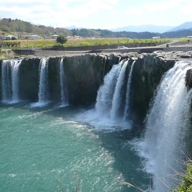 大分の滝を紹介！名所の東洋のナイアガラや絶景スポットあり！のイメージ