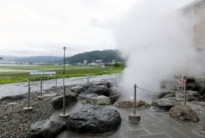 間欠泉は日本でも見れる！吹き出す水が迫力！おすすめのスポットを紹介