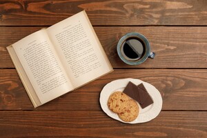 「アール座読書館」は静寂を楽しむ素敵カフェ！利用法や人気メニューも紹介！