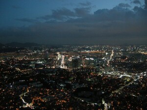 釜山でカジノ体験が人気！「セブンラック」と「パラダイス」どちらが遊びやすい？