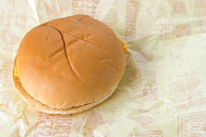 サニーダイナー北千住本店のメニューはボリューム満点！絶品ハンバーガーが人気