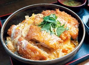 さま田の角煮カツ丼はとんでもない美味しさ！人気の秘密やおすすめメニューは？