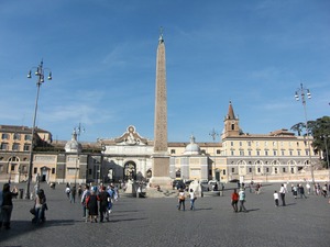『ポポロ広場』はローマで人気の観光名所！周辺のおすすめスポットは？