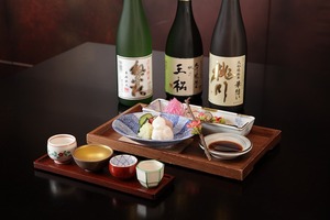 日本酒の飲み方・選び方を解説！初心者向けのマナーやカクテルの種類も紹介