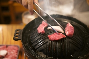  札幌のジンギスカン食べ放題スポット7選！安い店や一人でも入りやすい場所は？