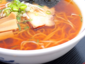 ヒキュウは六甲道のおすすめラーメン店！自家製麺とスープが美味しいと人気