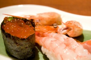 鮨 竜介は絶品寿司を味わえる銀座の名店！予約方法や値段についてもご紹介！