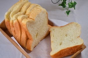 ぱんみみは名古屋で美味しいと話題の食パン専門店！メニュー・値段は？