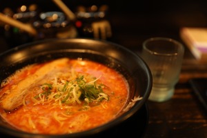 新潟 三宝亭で絶品中華料理を味わおう！酸辣湯麺など人気メニューを紹介