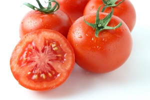 トマトの正しい保存方法は？冷凍・冷蔵・常温それぞれのポイントを確認！