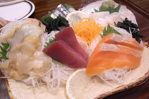 呑める魚屋？！上野アメ横の「魚草」は新鮮な魚介類がお手頃価格で楽しめる！