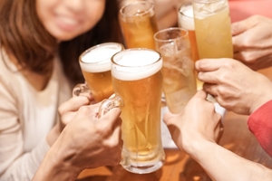 東京駅で昼飲みを満喫♪安い居酒屋や女子におすすめのおしゃれなお店も！