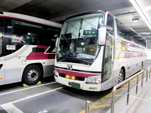 高速バス乗り場「梅田プラザモータープール」へのアクセス方法・最寄り駅を調査！