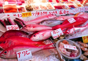 沖縄の市場は魅力でいっぱい！おすすめの食堂や魚売り場を紹介！