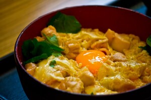 侘家古暦堂（わびやこれきどう）の石焼親子丼が絶品！京都の鶏料理専門店を紹介！