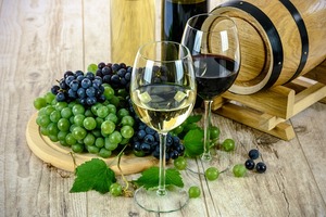 デザートワインの特徴とは？おすすめの種類や美味しく飲むためのポイントも解説！